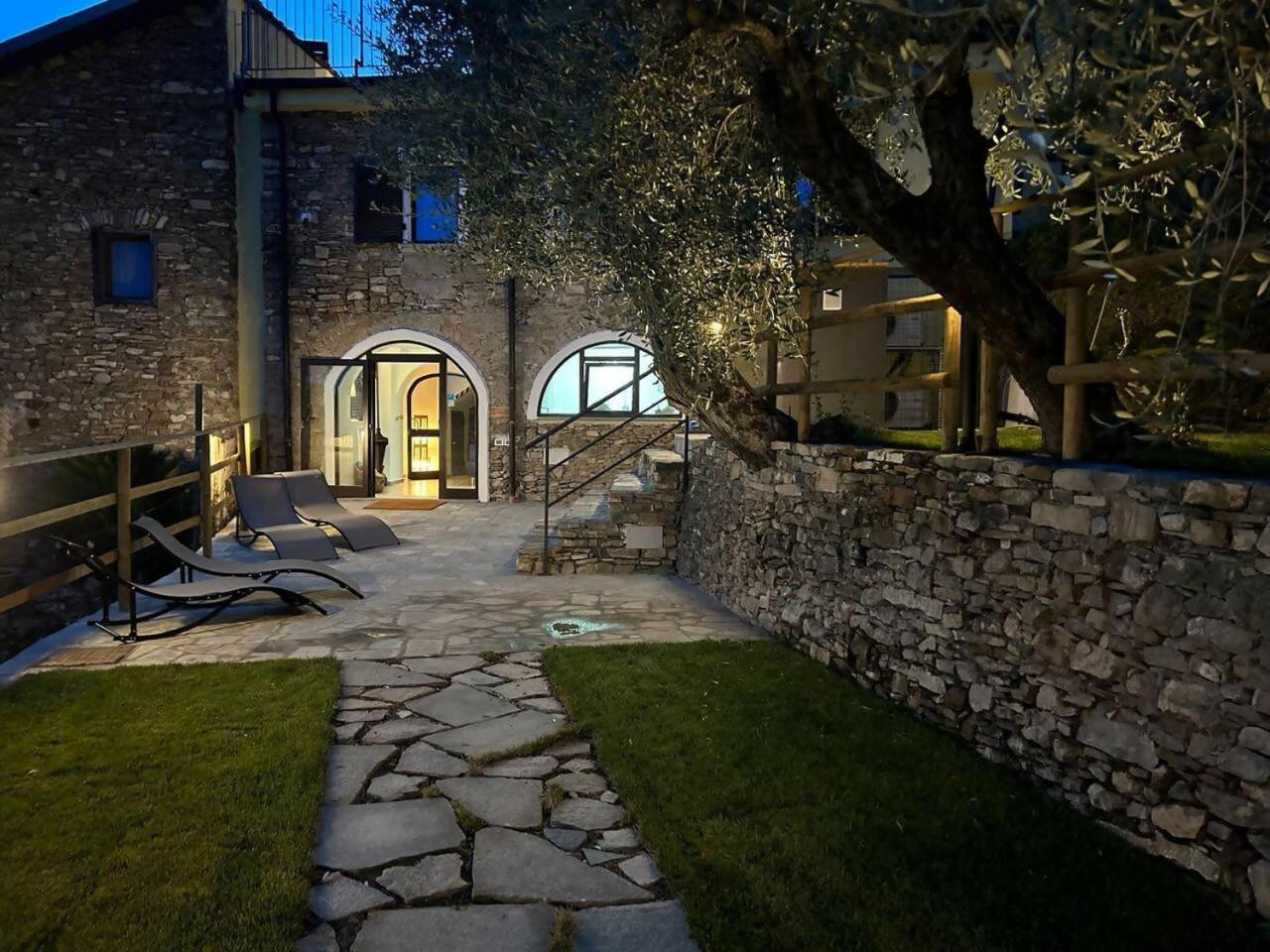 Appartamento Alba Dachi Farm Marina dʼMarina dʼAndora Exterior foto