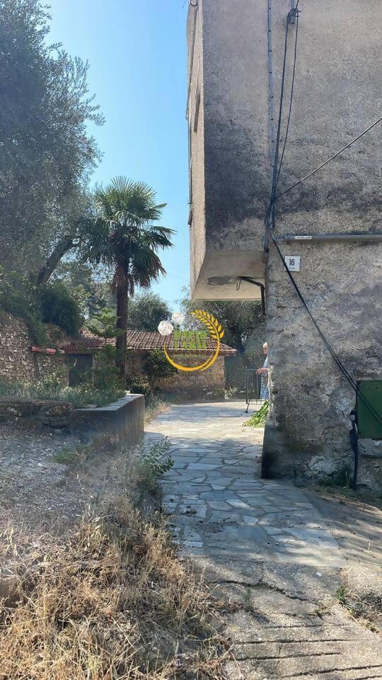 Appartamento Alba Dachi Farm Marina dʼMarina dʼAndora Exterior foto